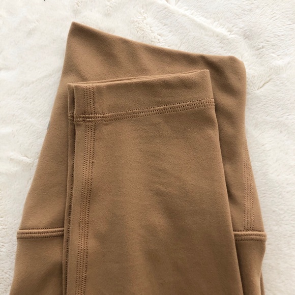 Lululemon Saddle Brown Align leggings28” EnergyBra - Picture 6 of 14